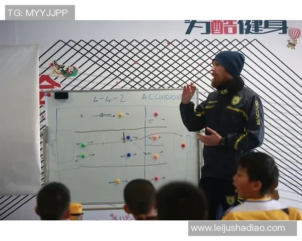 成都足球队的节奏与魅力探索：从历史到未来的全面分析